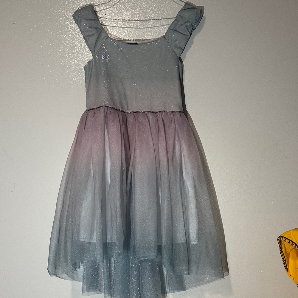 Charming Silver Kids Dress with Ruffled Sleeves
